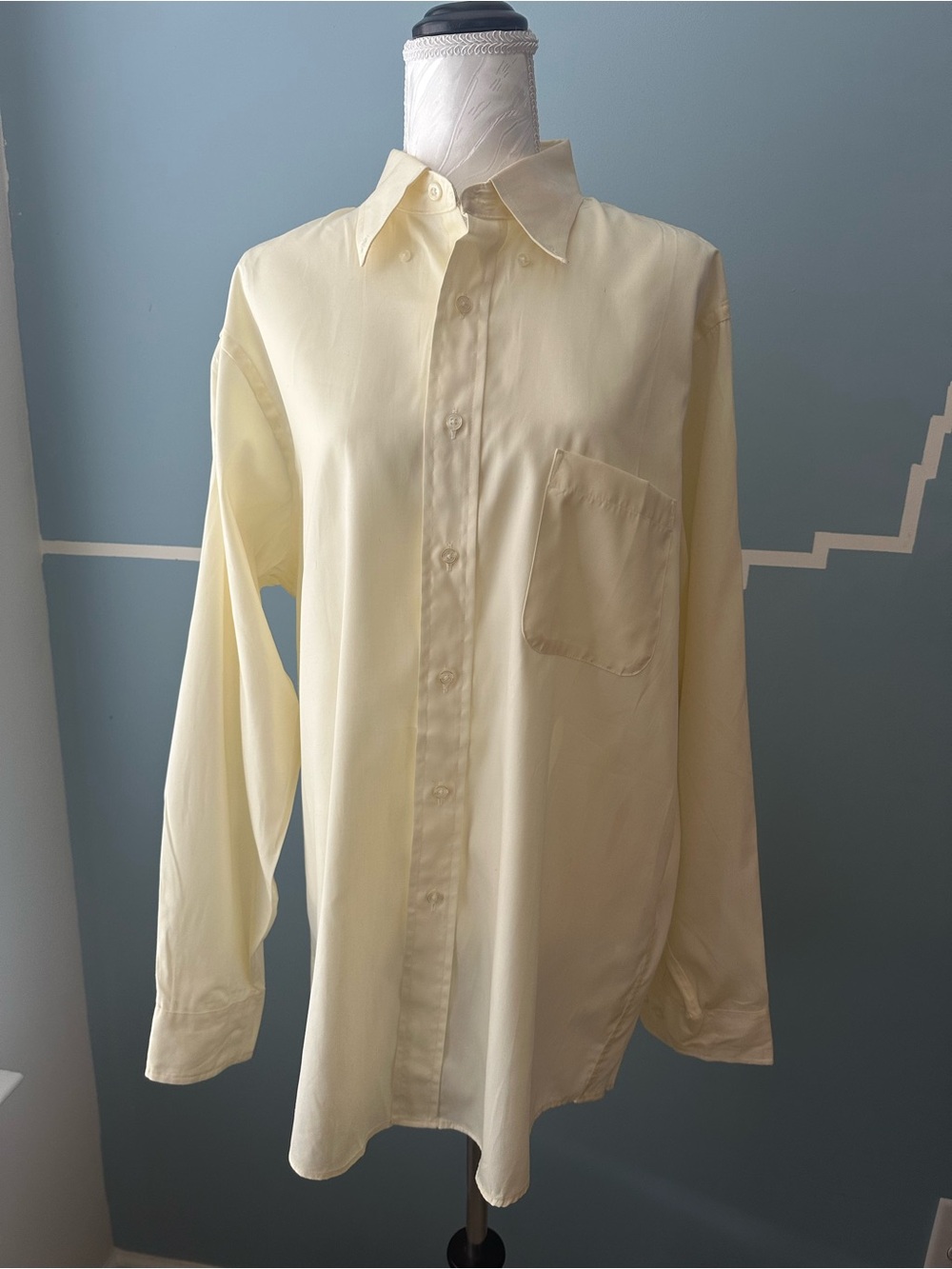 Van Heusen Pale Yellow Long-Sleeve Dress Shirt 16.5 34/35